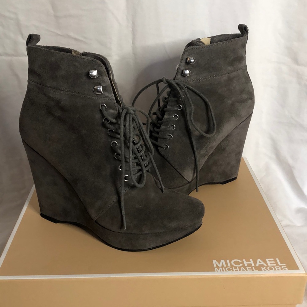 Michael Kors suede JADA ankle boot
